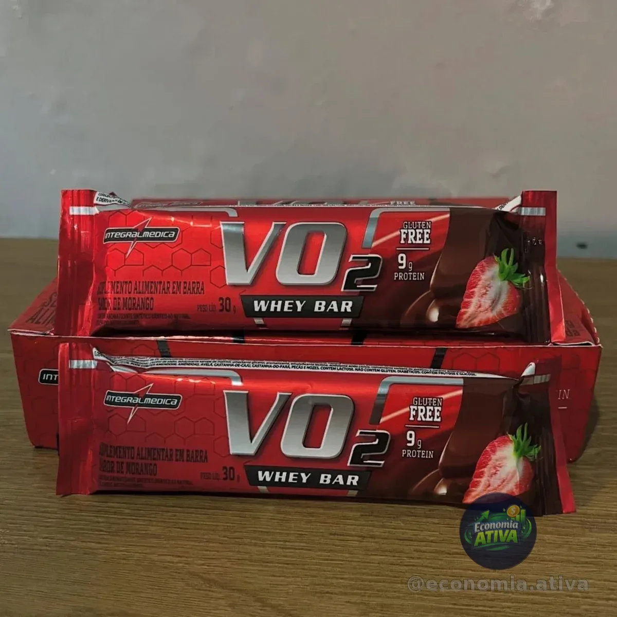 *DOCINHO DE MORANGO QUE AJUDA NO SHAPE*