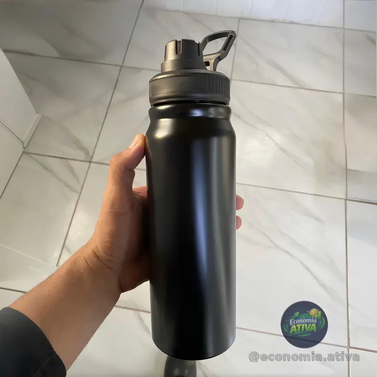 *ÁGUA GELADA O DIA TODO*