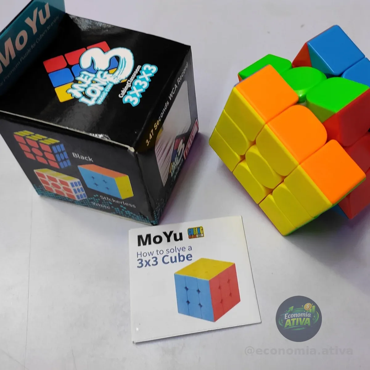 Cubo Mágico Profissional 3x3x3 Moyu Giro Rápido