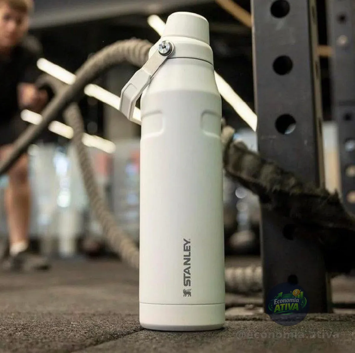 Stanley Aerolight com Tampa Fast Flow 1,1 L
