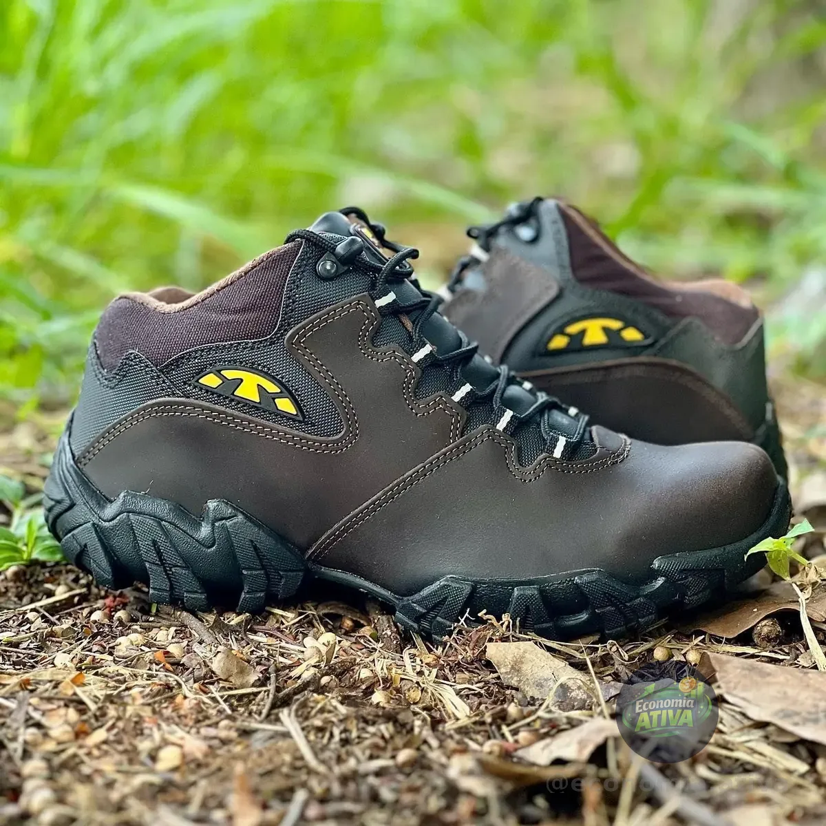 Bota Bull Terrier Bruce Masculina Couro Resistente (2 cores)