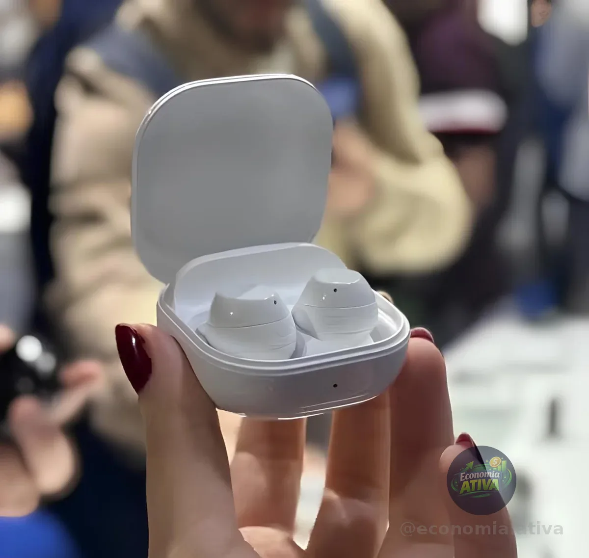 Fones De Ouvido Sem Fio Samsung Buds Core Branco Branco