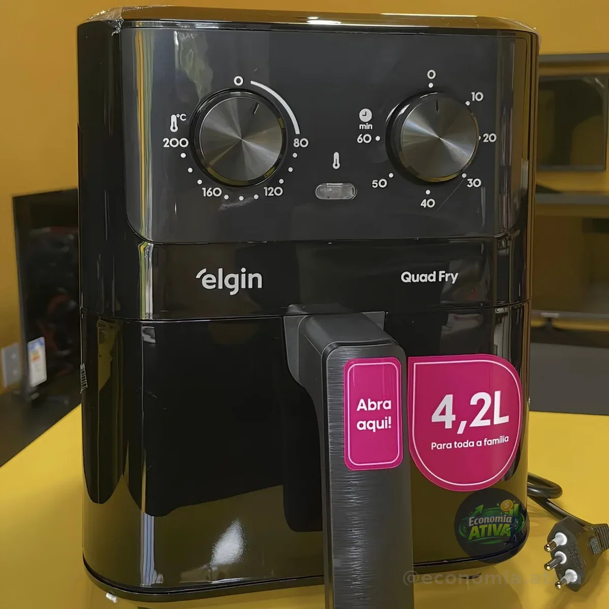 Fritadeira Elétrica Air Fryer Quad Fry Elgin 4,2 L, 1400w Preto 127v