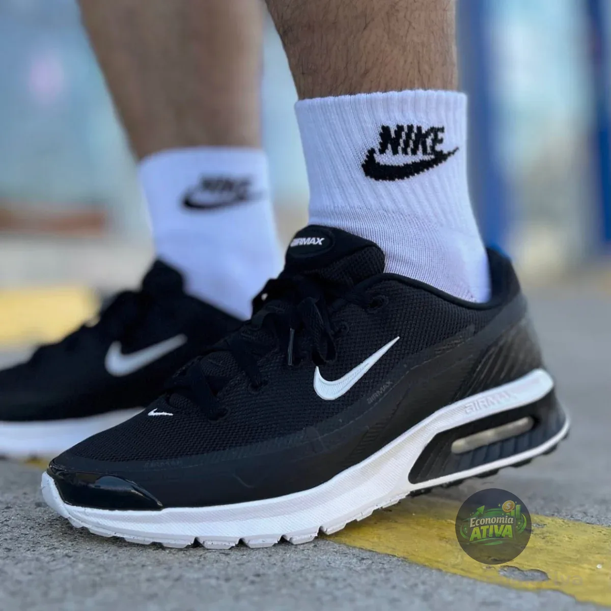 Tênis Nike Air Max Bia Feminino Preto/branco 37 Br