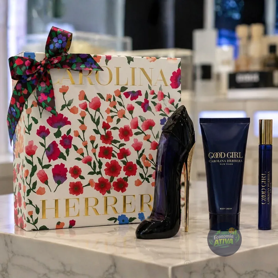 Kit Presente Carolina Herrera Feminino - Good Girl Eau De Parfum 80ml - Hidratante Loção Corporal 100ml - Miniatura Travel Size 10ml