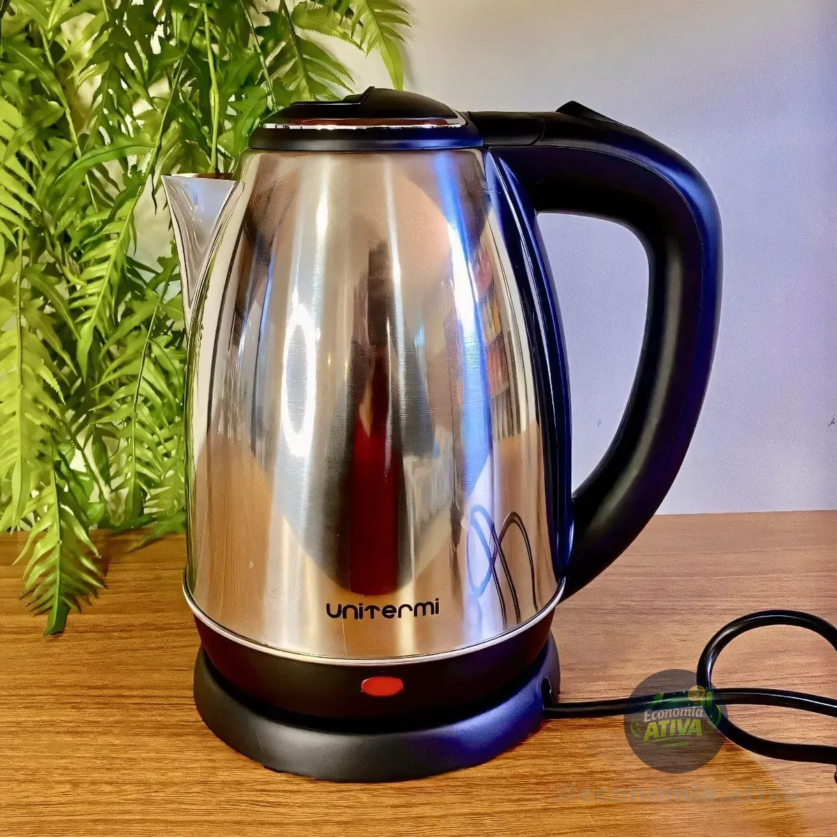 Chaleira Elétrica 1,8l 1200w Unitermi Atacama Prateado 127v