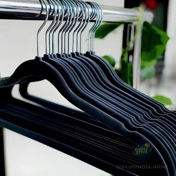 Kit 50 Cabides Kparts Aveludado Preto E Cinza Bege