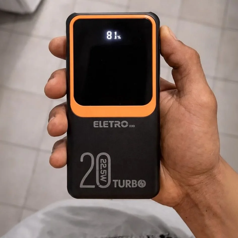 Power Bank 20.000mah Carregador Portátil Carga Rápida Premium Com Display Compatível Com Todos Os Celulares E Dispositivos Marca Kateluo Sortido