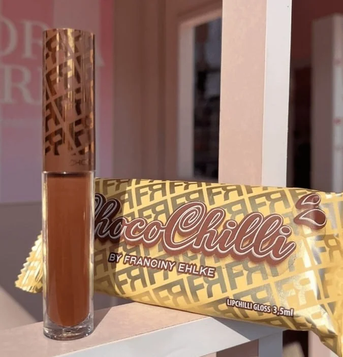 Chocochilli Gloss Fran By Franciny Ehlke Acabamento Brilhante Chocolate