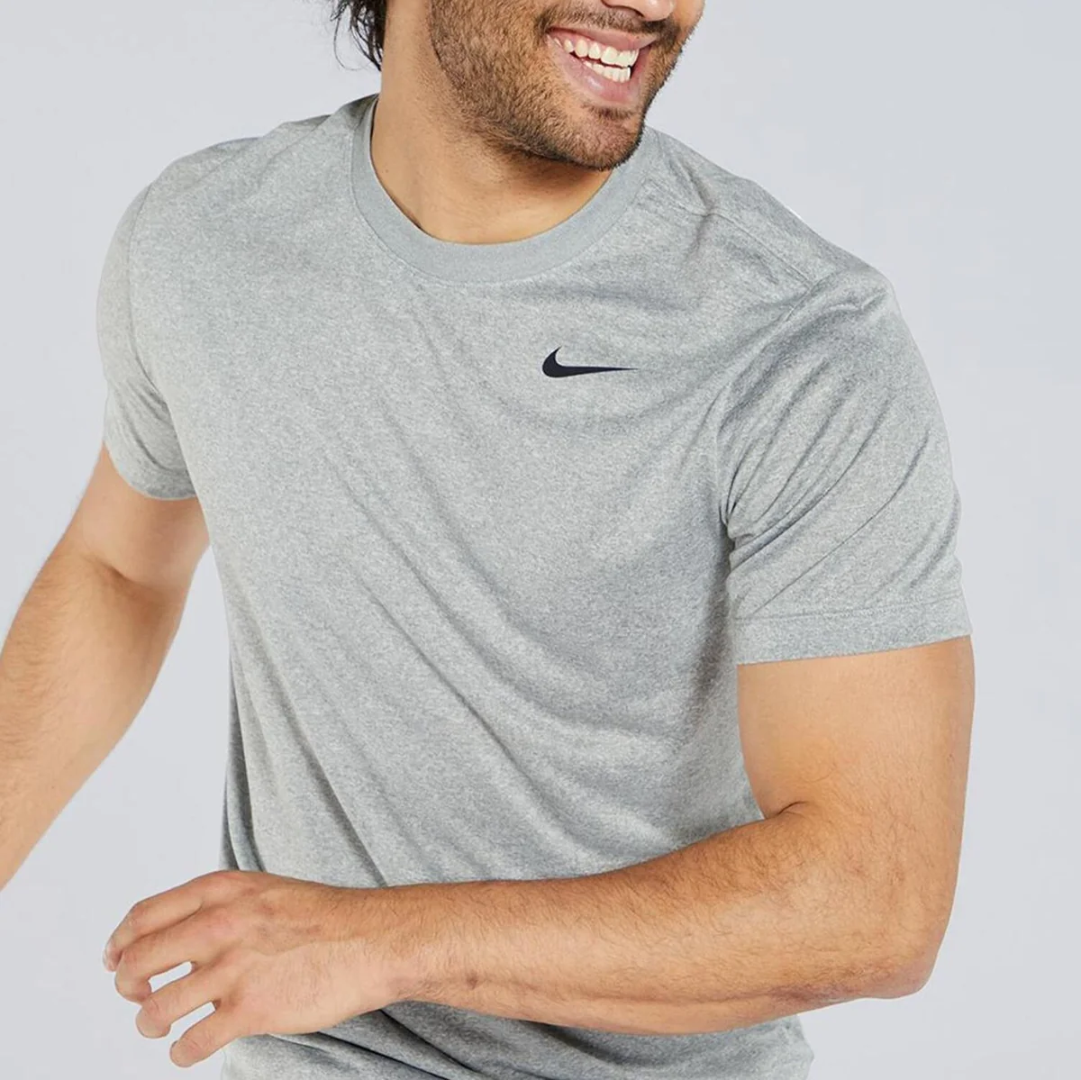 Camiseta Nike Dri-FIT Legend Masculina