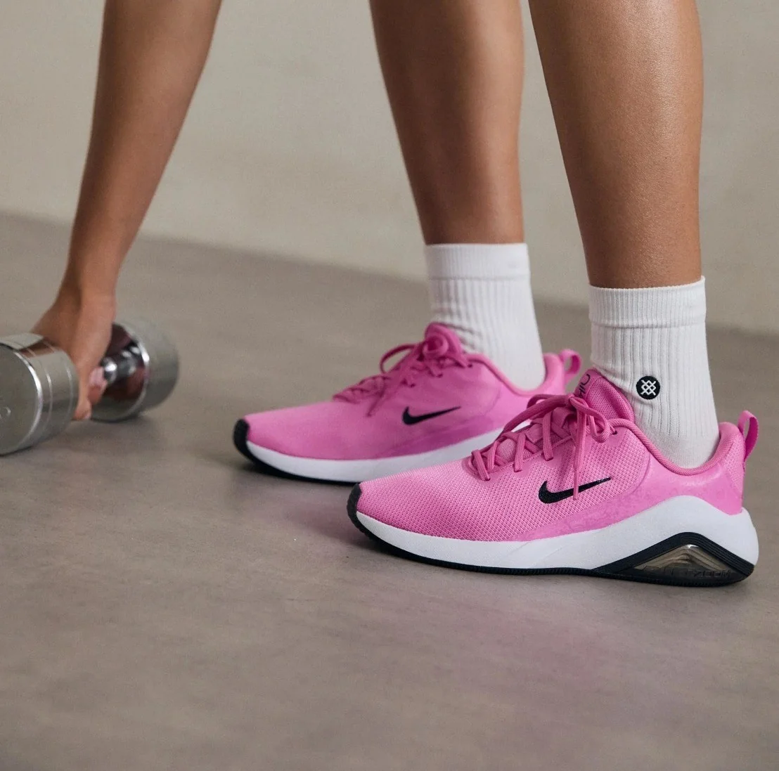 Tênis Nike Air Zoom Bella 7 Feminino