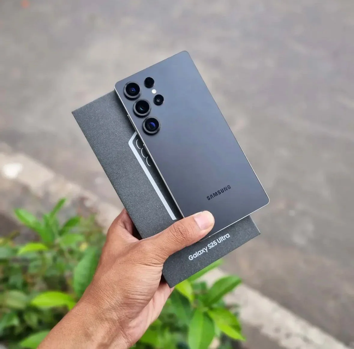 Celular Samsung Galaxy S25 Ultra 5G, 256GB, 12GB RAM