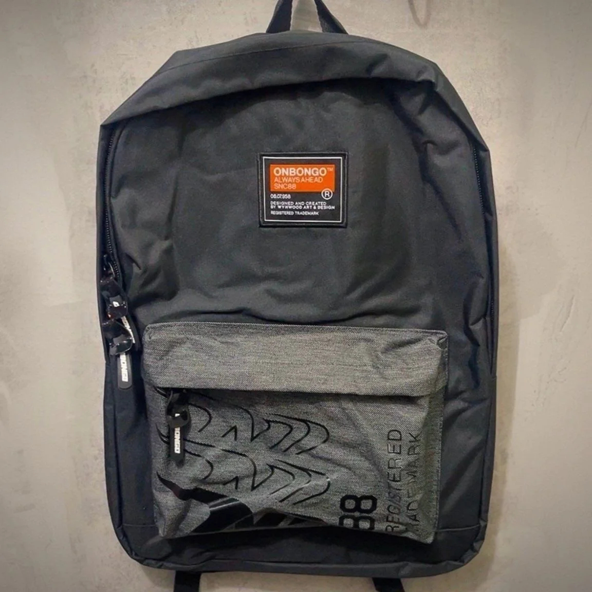 Mochila Casual Prática Escolar Trabalho Moderna Leve Cor Preto